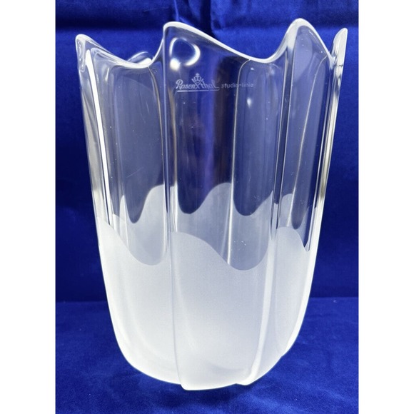 Rosenthal Crystal ICEDEW Studio-Line Frost Vase. * Pre-Owned*